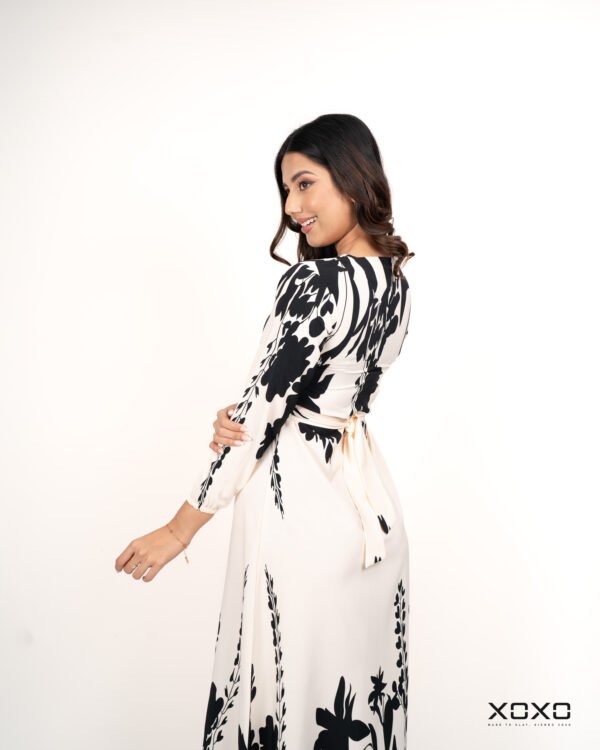 Black & White Long Sleeve Dress