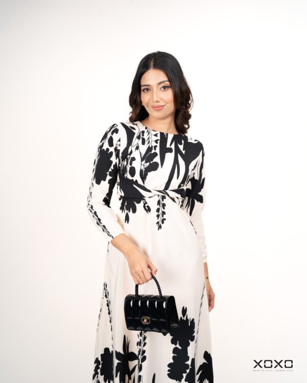 Black & White Long Sleeve Dress